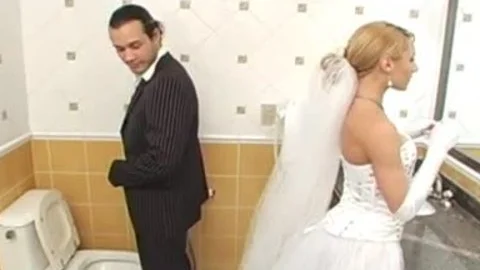 Milena bonks In The bath
