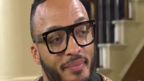 Bride To Be Aubrey Kate plowed By Wedding Planner