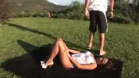 weenie addicted Wife sucks Off A this babemale