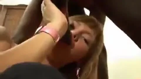 lovely tranny Anita likes XXL black 10-Pounder