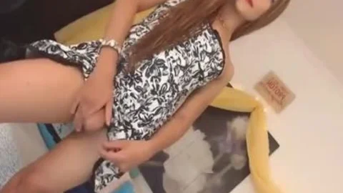 fine Tbabe Solo Stroking Lesson For Viewers