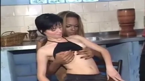 kinky black Tgal In Threeway action