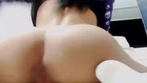 Sara Salazar discharges Load On web camera