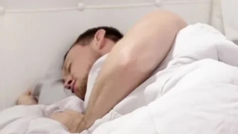 TBabe Ryder Monroe fucks Her Brother In Law whilst Husand Is Napping